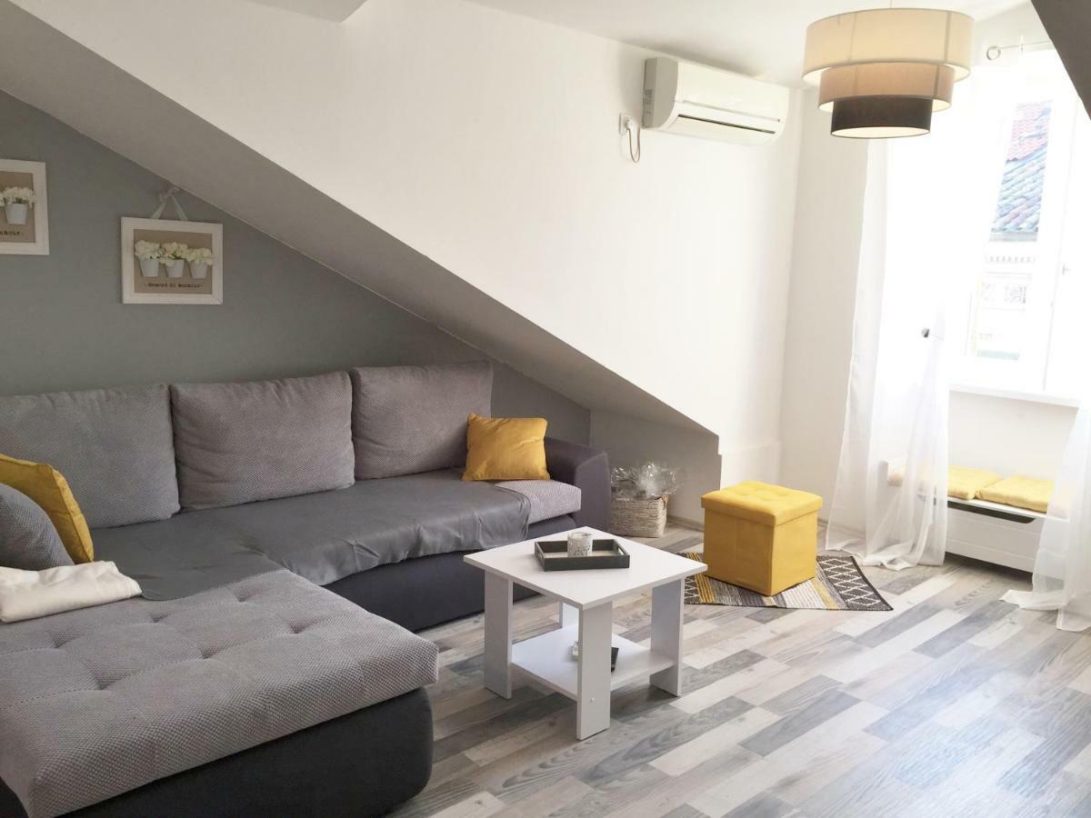 Charming Rijeka City Center Apartment Renee Kültér fotó